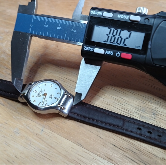 XVery early Roscani Paris watch 25mm SS case, white face 23K Gold plated details - Picture 2 of 14